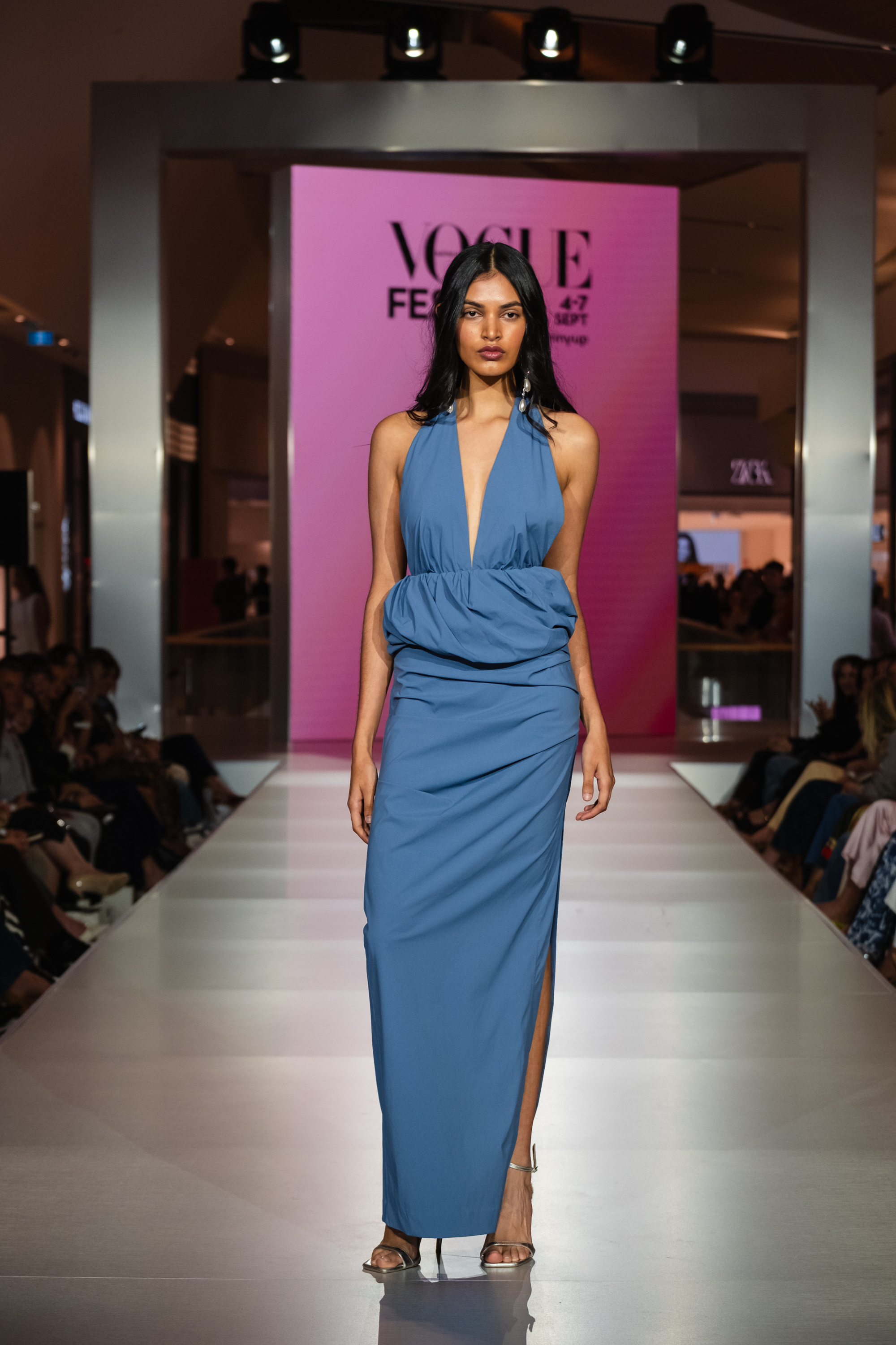 KAR - Runway look thirteen 