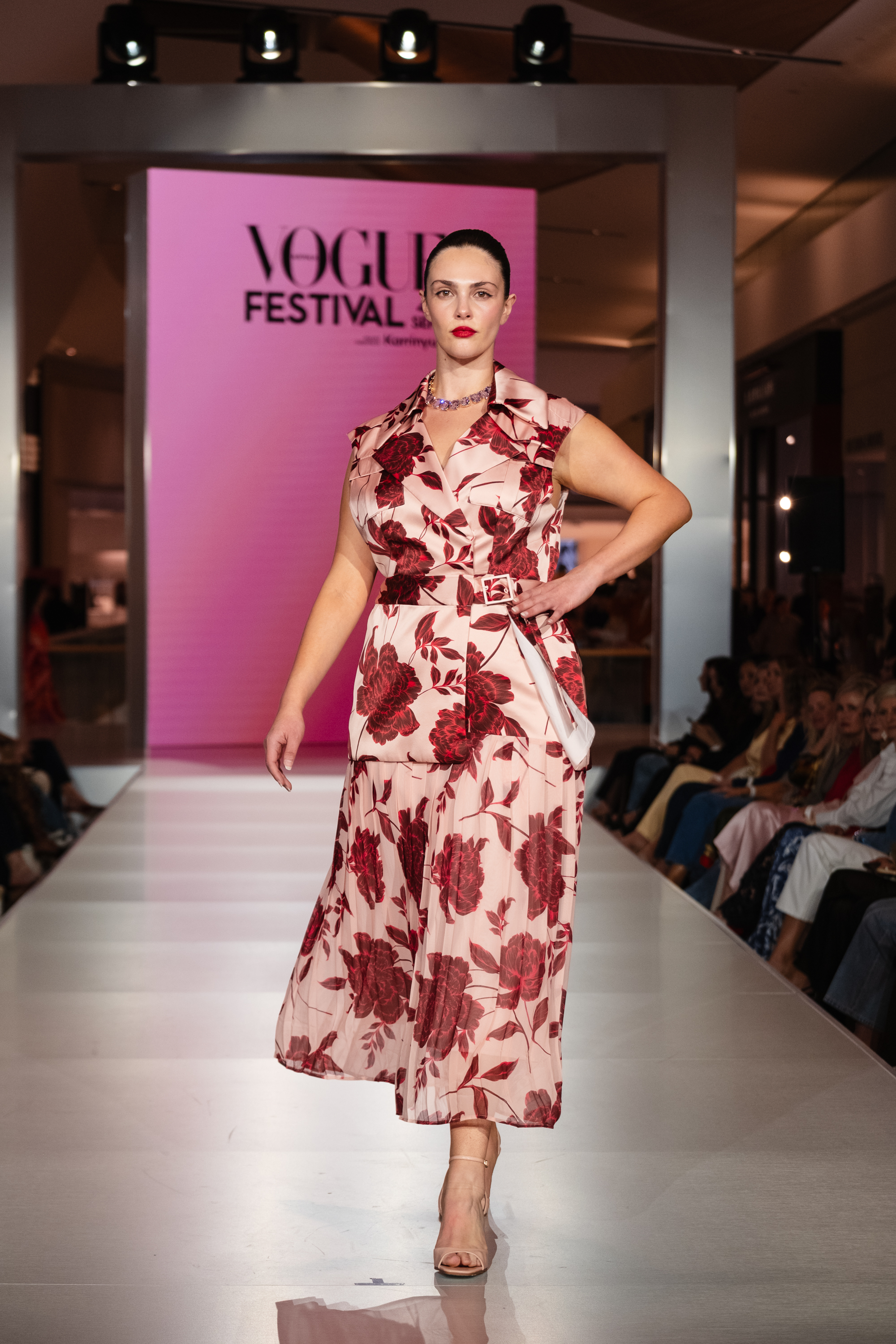 Runway look 44